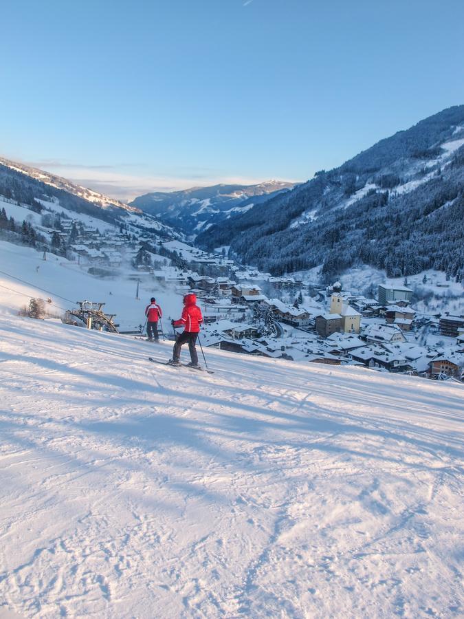 Saalbach Apartments Landhaus Bernkogel - Ski In Ski Out エクステリア 写真